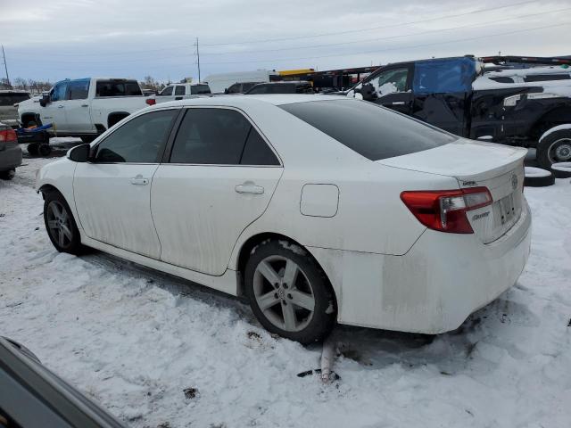 Sedans TOYOTA CAMRY 2014 Biały
