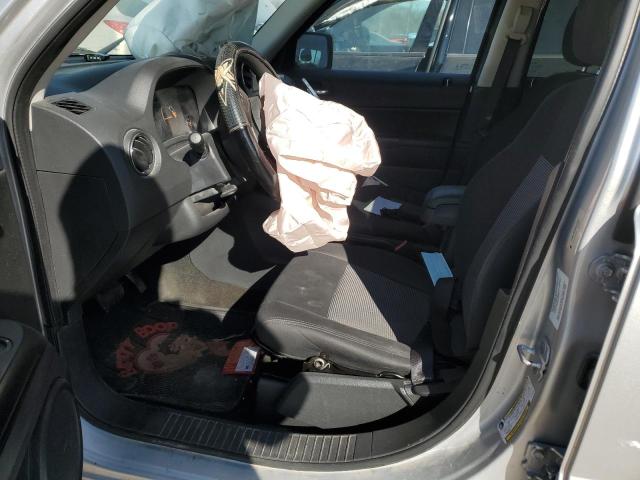 Паркетники JEEP PATRIOT 2014 Серебристый