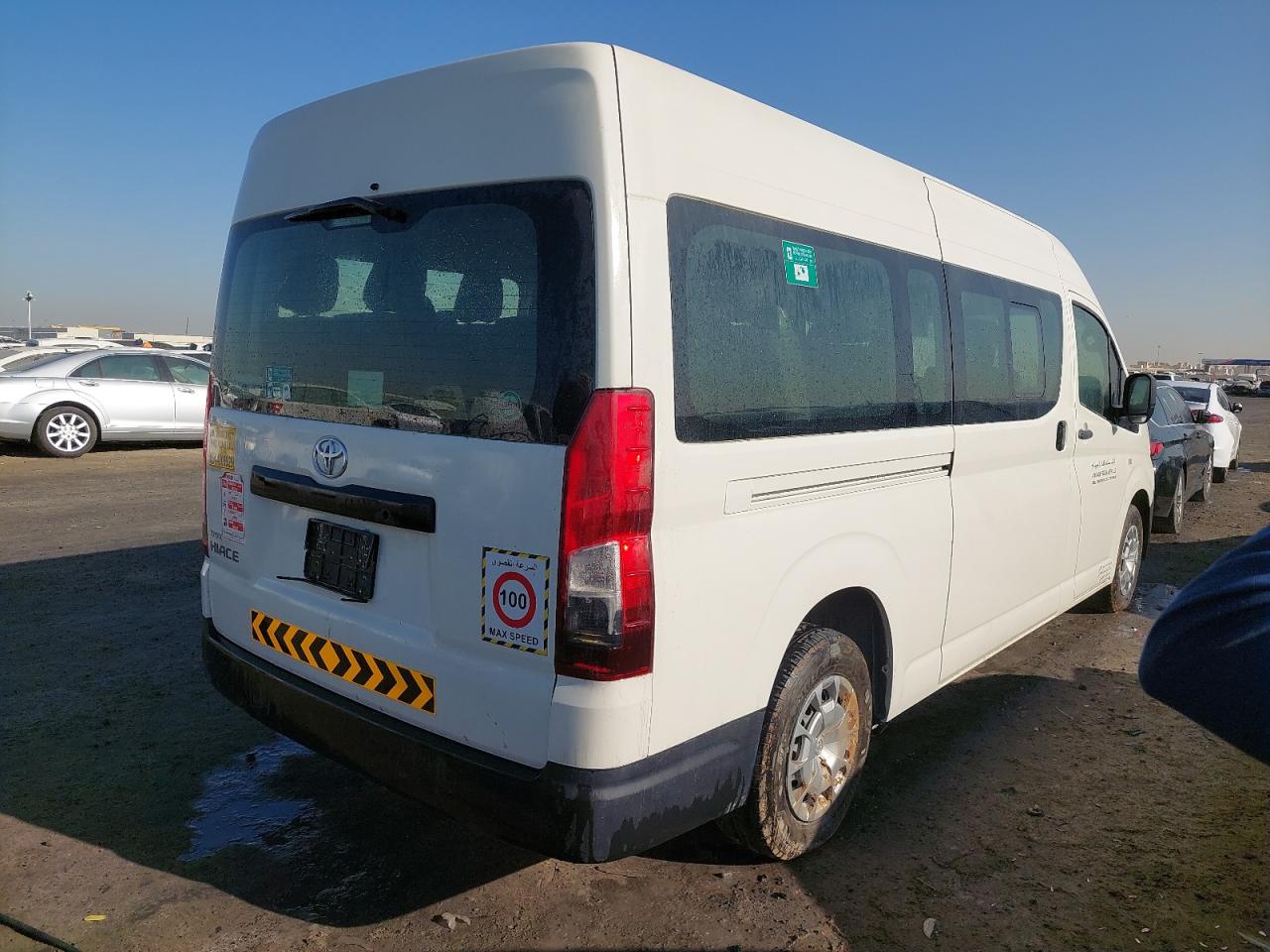 JTGHN9CP6P6022225 - 2023 Toyota Hiace - #42064415