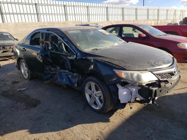 Sedans TOYOTA CAMRY 2014 Czarny