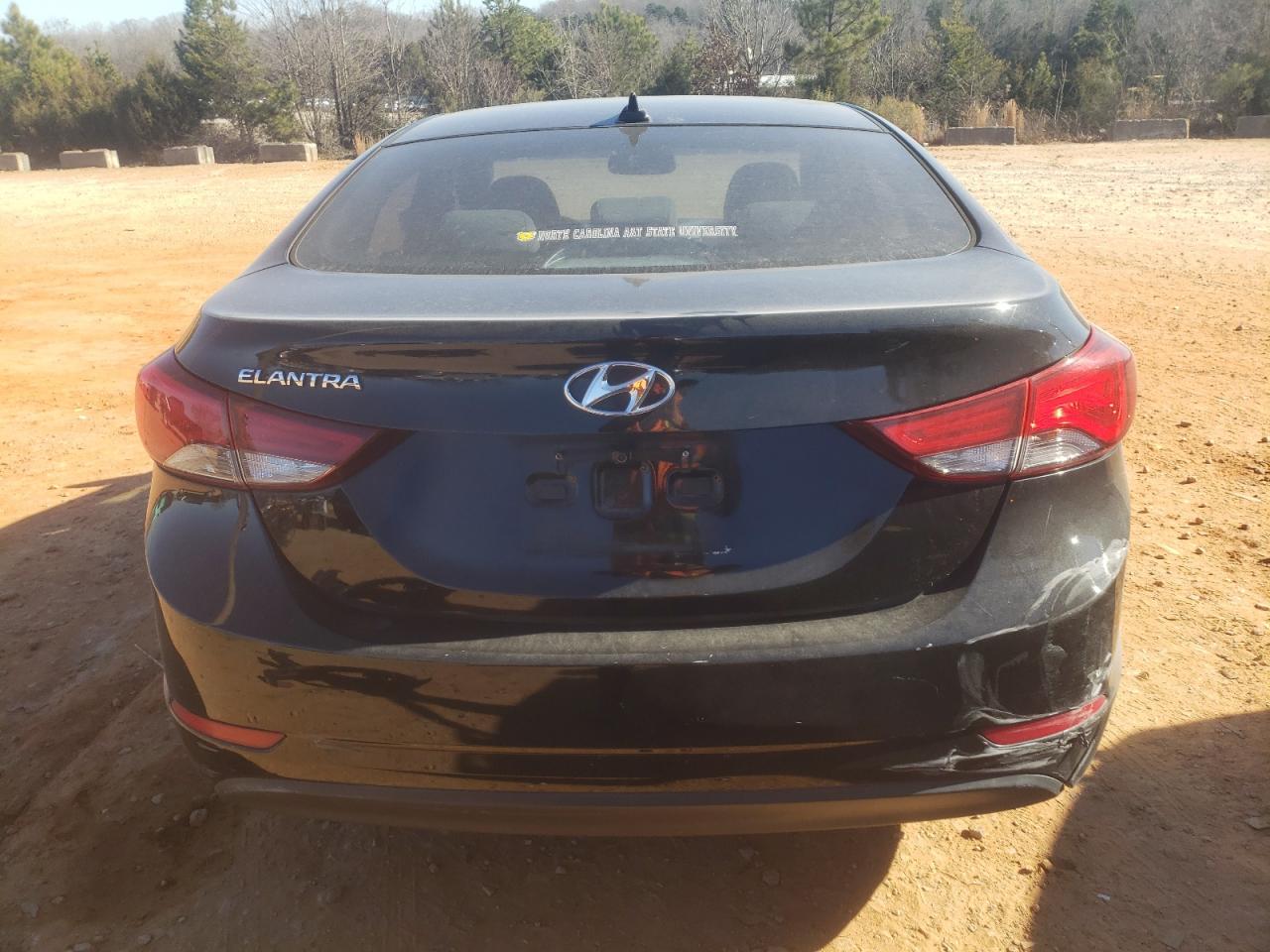 2016 Hyundai Elantra - Image 6