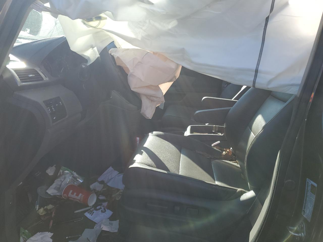 2015 Honda Odyssey - Image 7