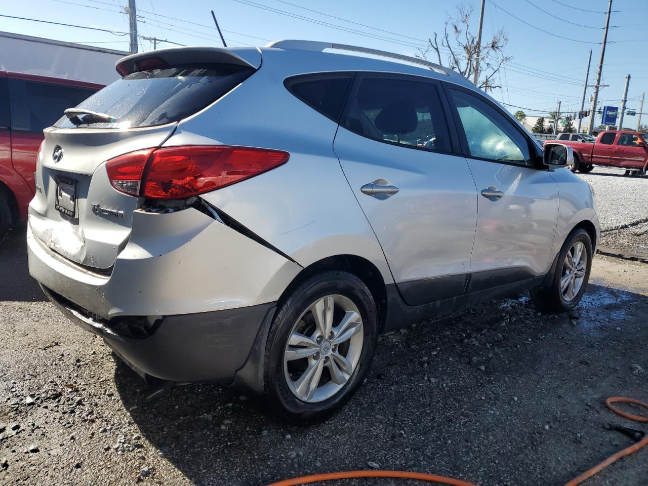 2011 Hyundai Tucson - Image 3