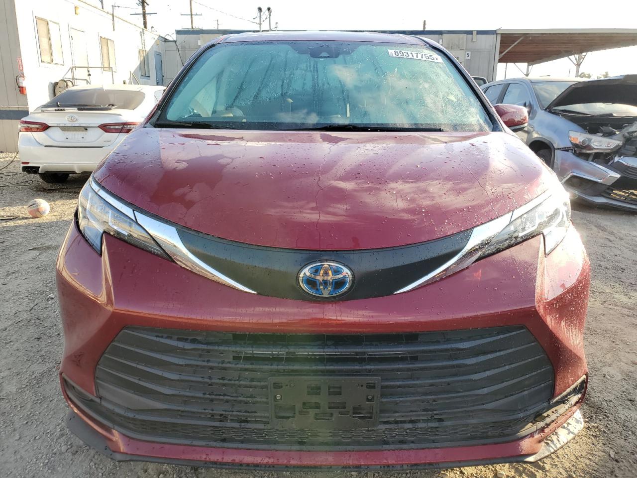 2021 Toyota Sienna - Image 5