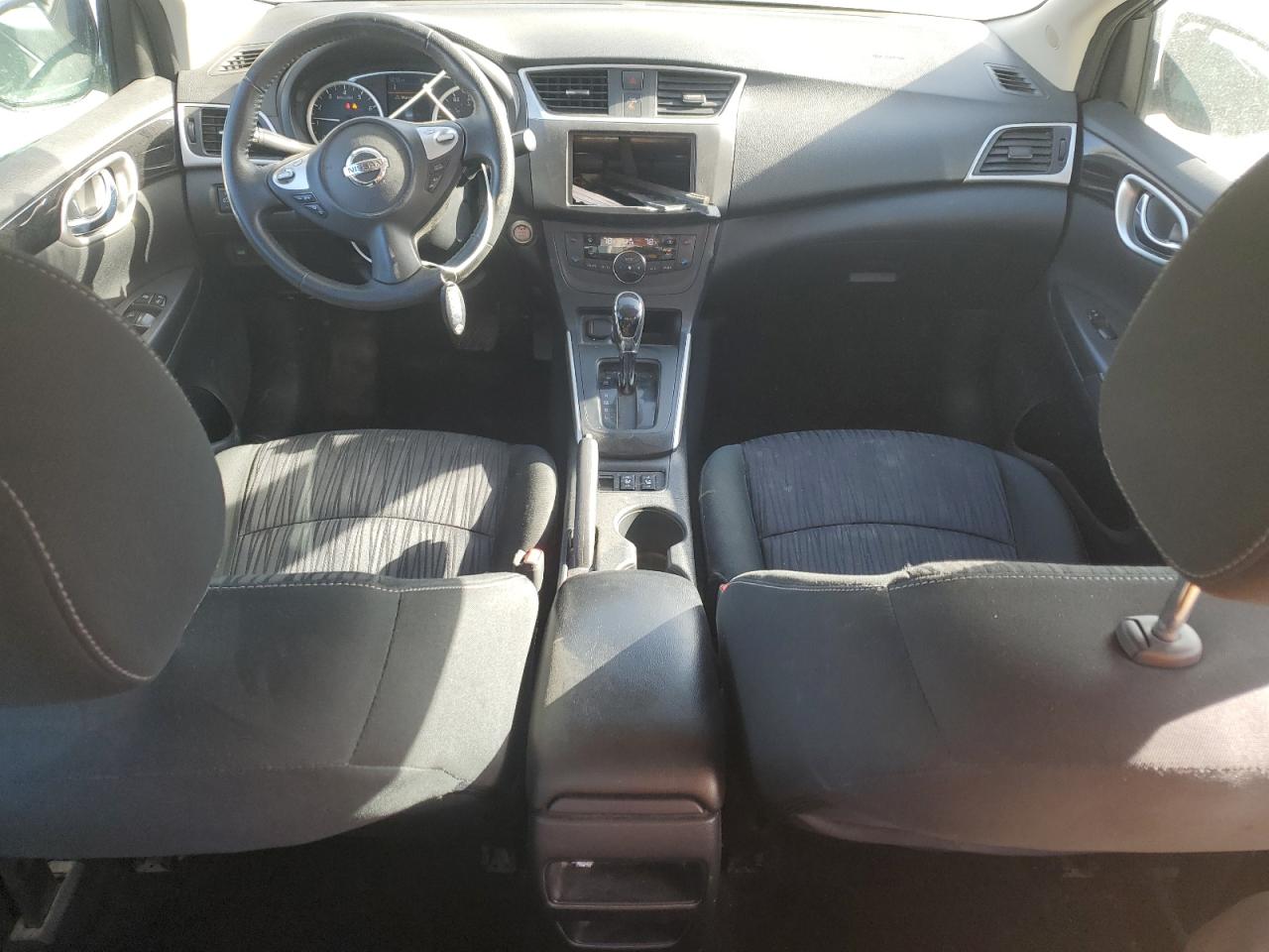 2019 Nissan Sentra - Image 8