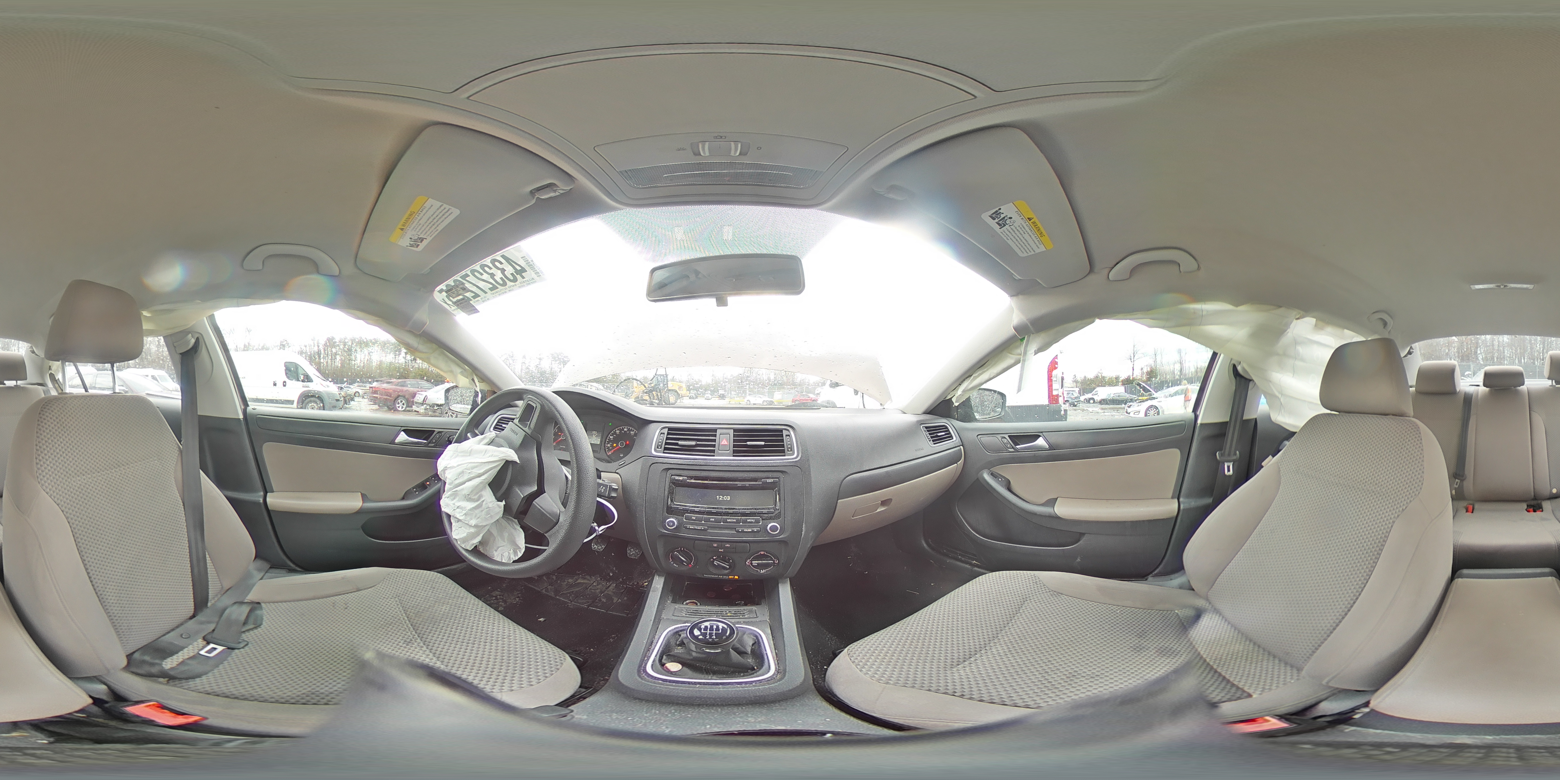 2014 Volkswagen Jetta - Image 12