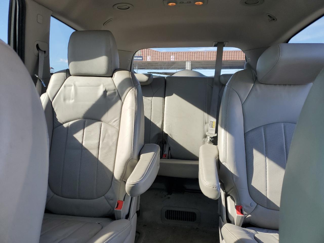 2012 Buick Enclave - Image 10