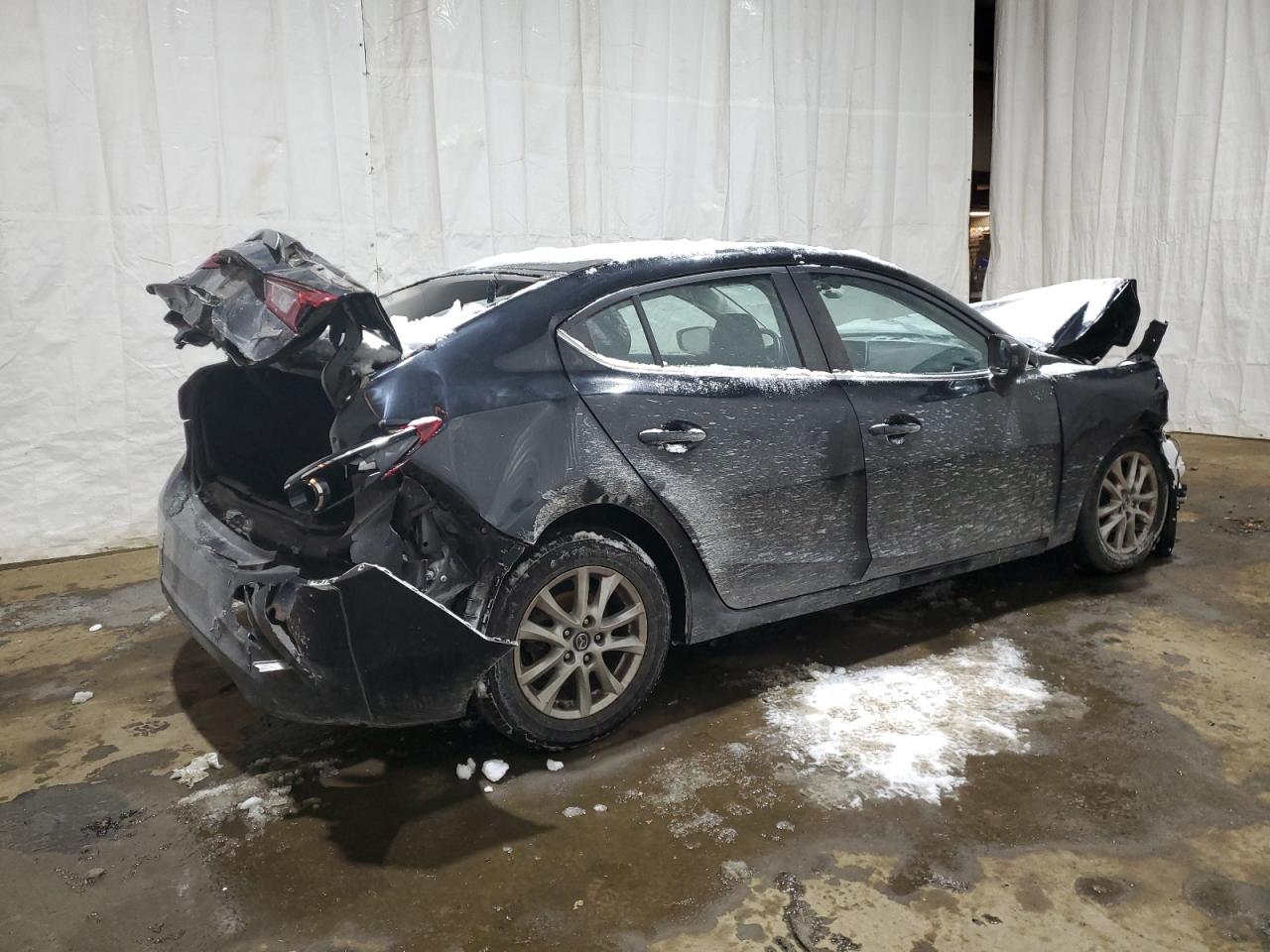 2016 Mazda 3 - Image 3