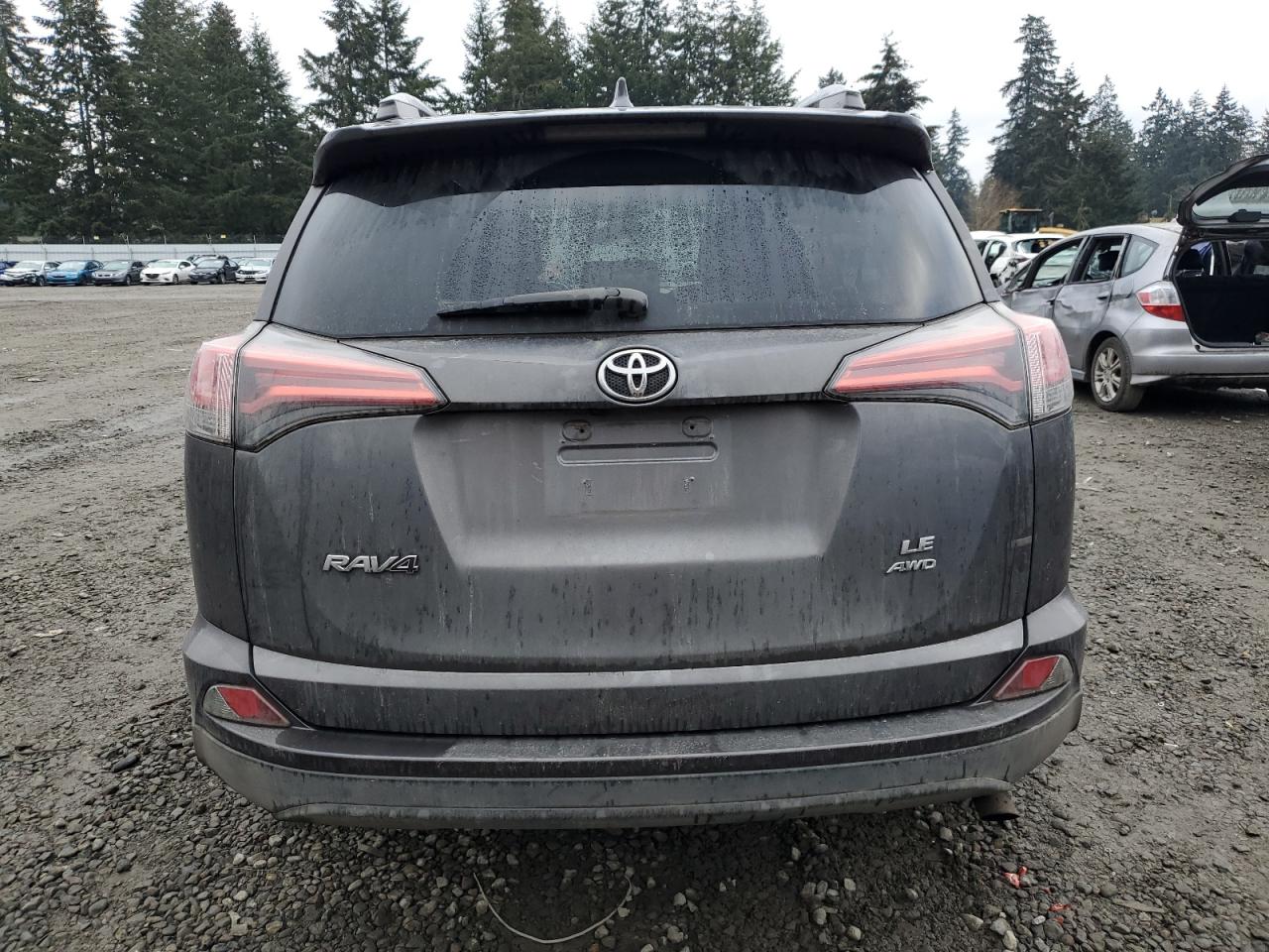 2016 Toyota RAV 4 - Image 6