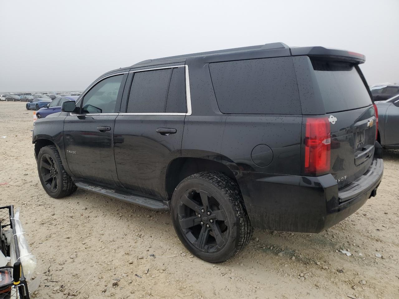 2015 Chevrolet Tahoe - Image 2