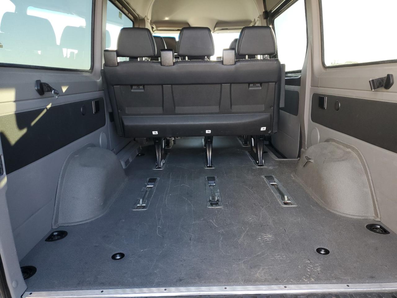 2017 Mercedes-Benz Sprinter - Image 10