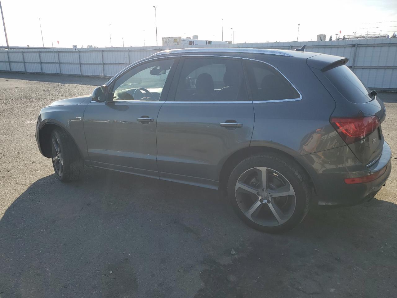 2015 Audi Q5 - Image 2