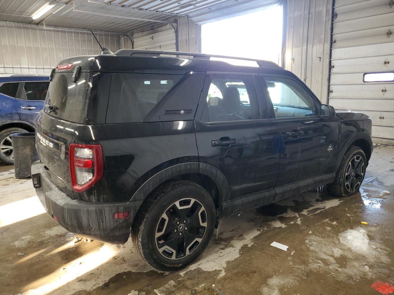 2021 Ford Bronco - Image 3