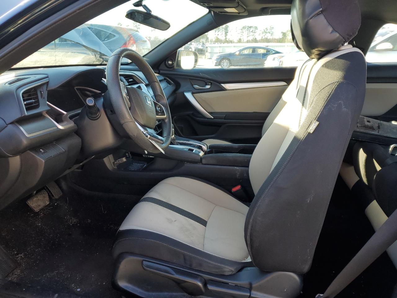 2016 Honda Civic - Image 7