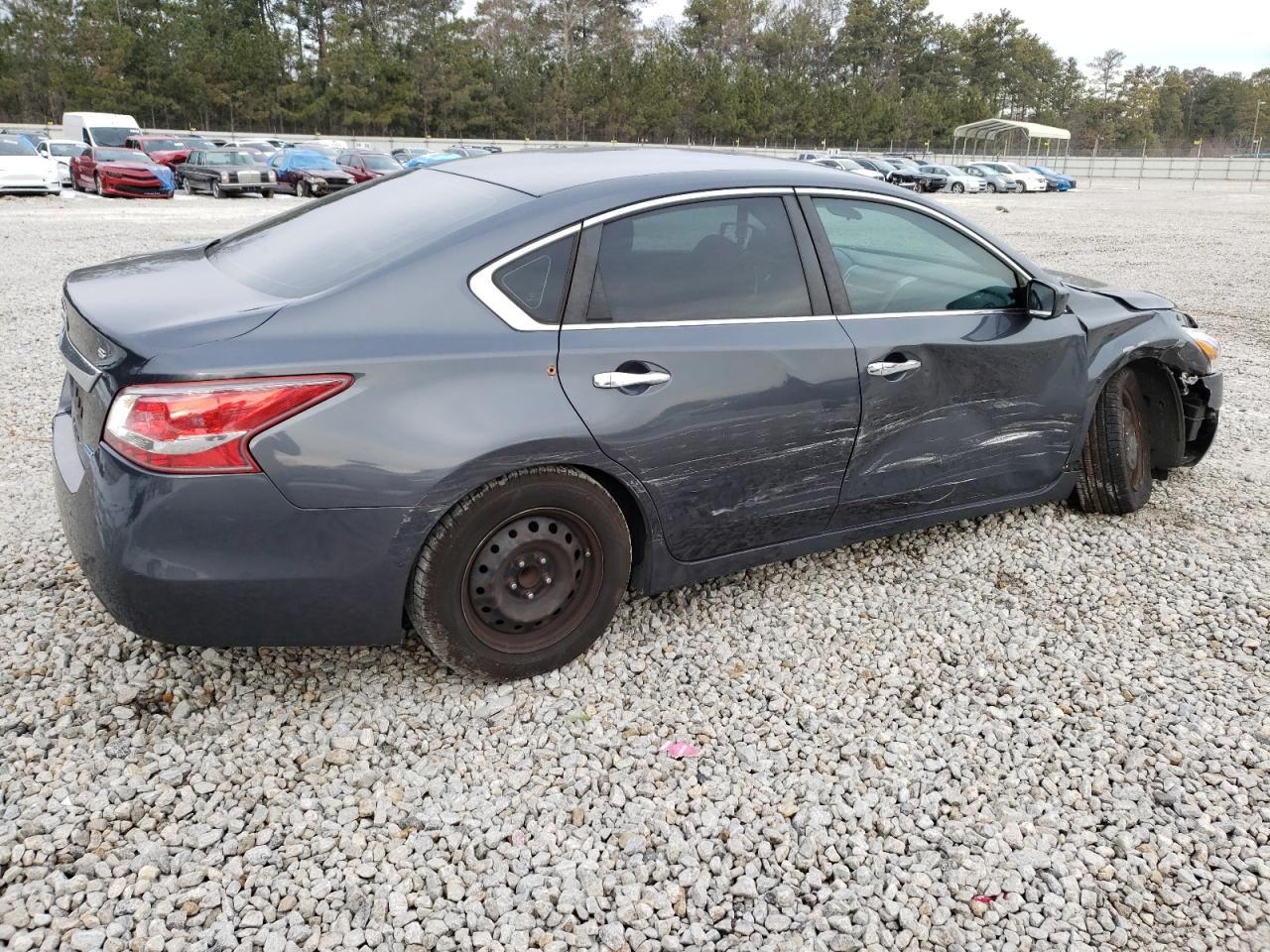 2013 Nissan Altima - Image 3