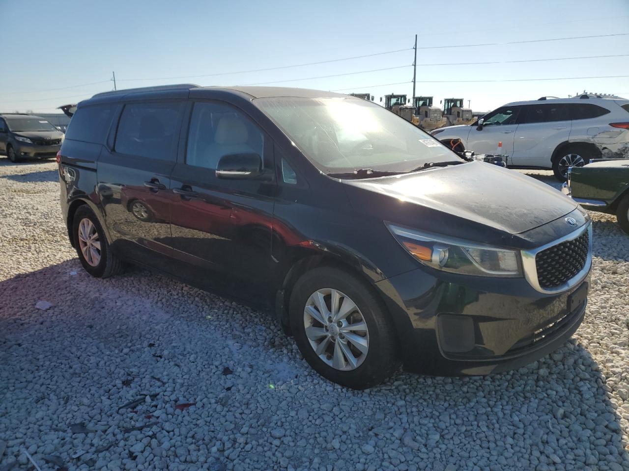 2015 Kia Sedona - Image 4