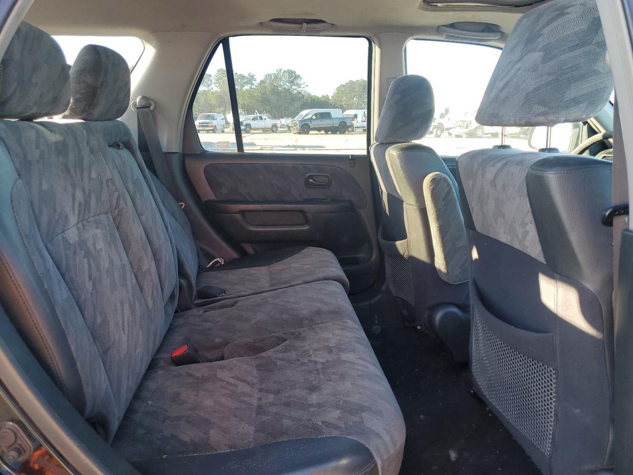 2004 Honda CR-V - Image 10