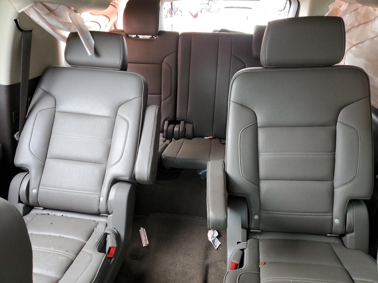 2016 GMC Yukon - Image 10
