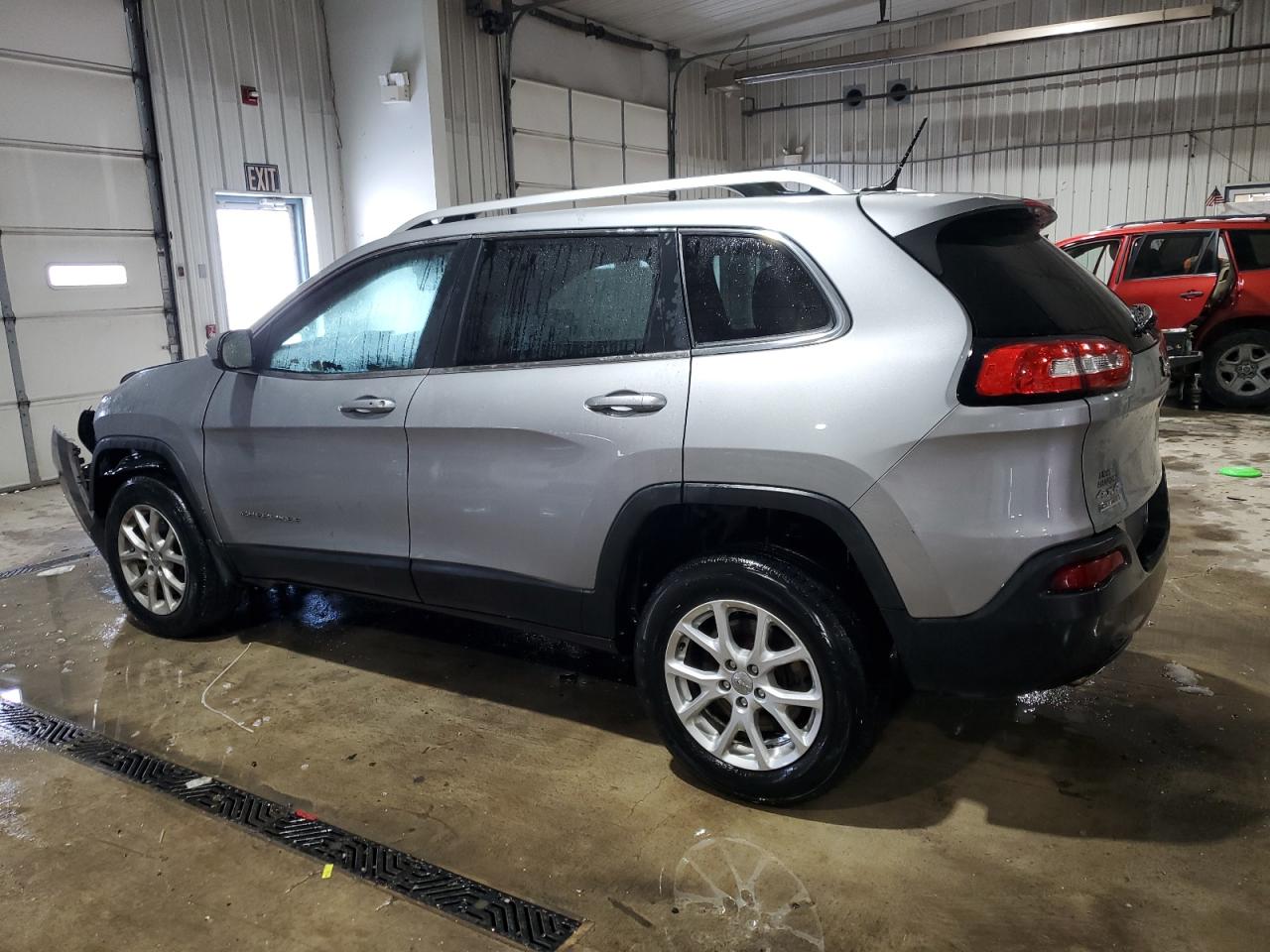 2014 Jeep Grand Cherokee - Image 2