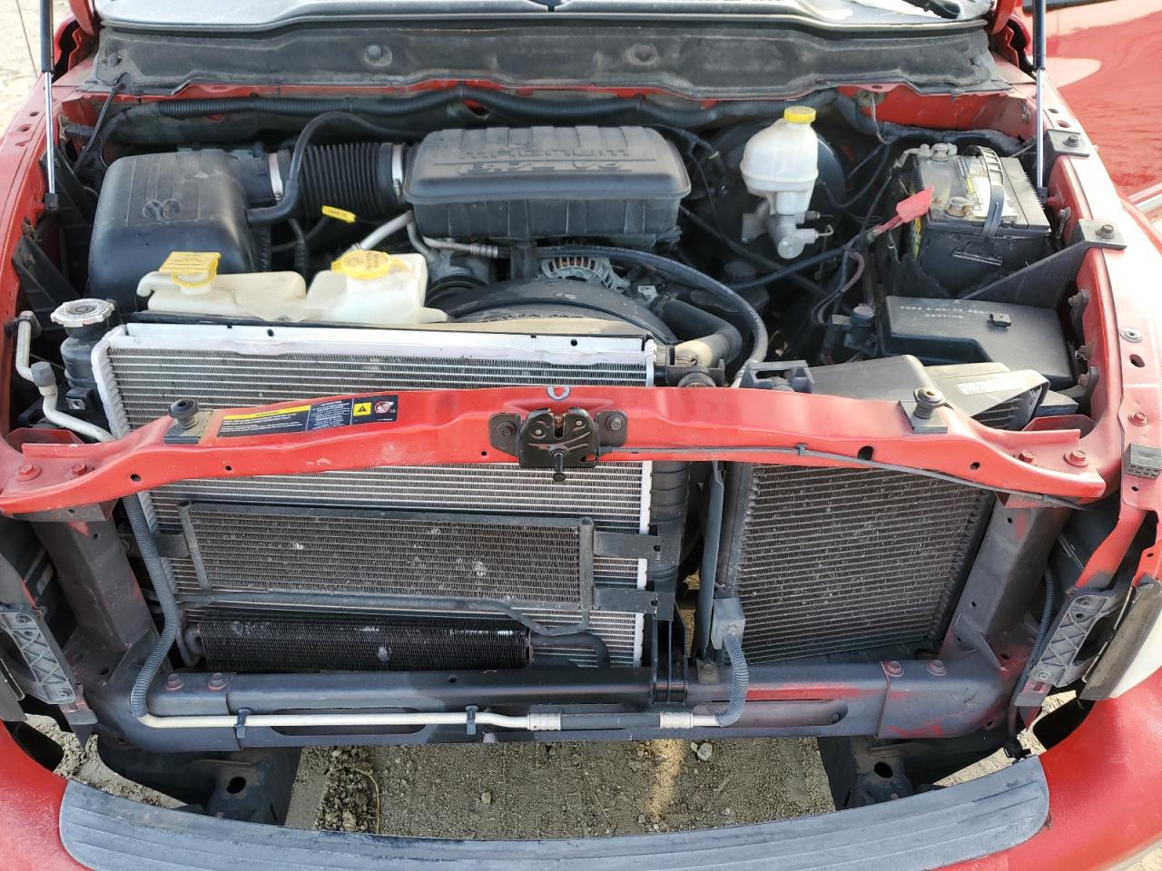 2005 Dodge RAM - Image 11
