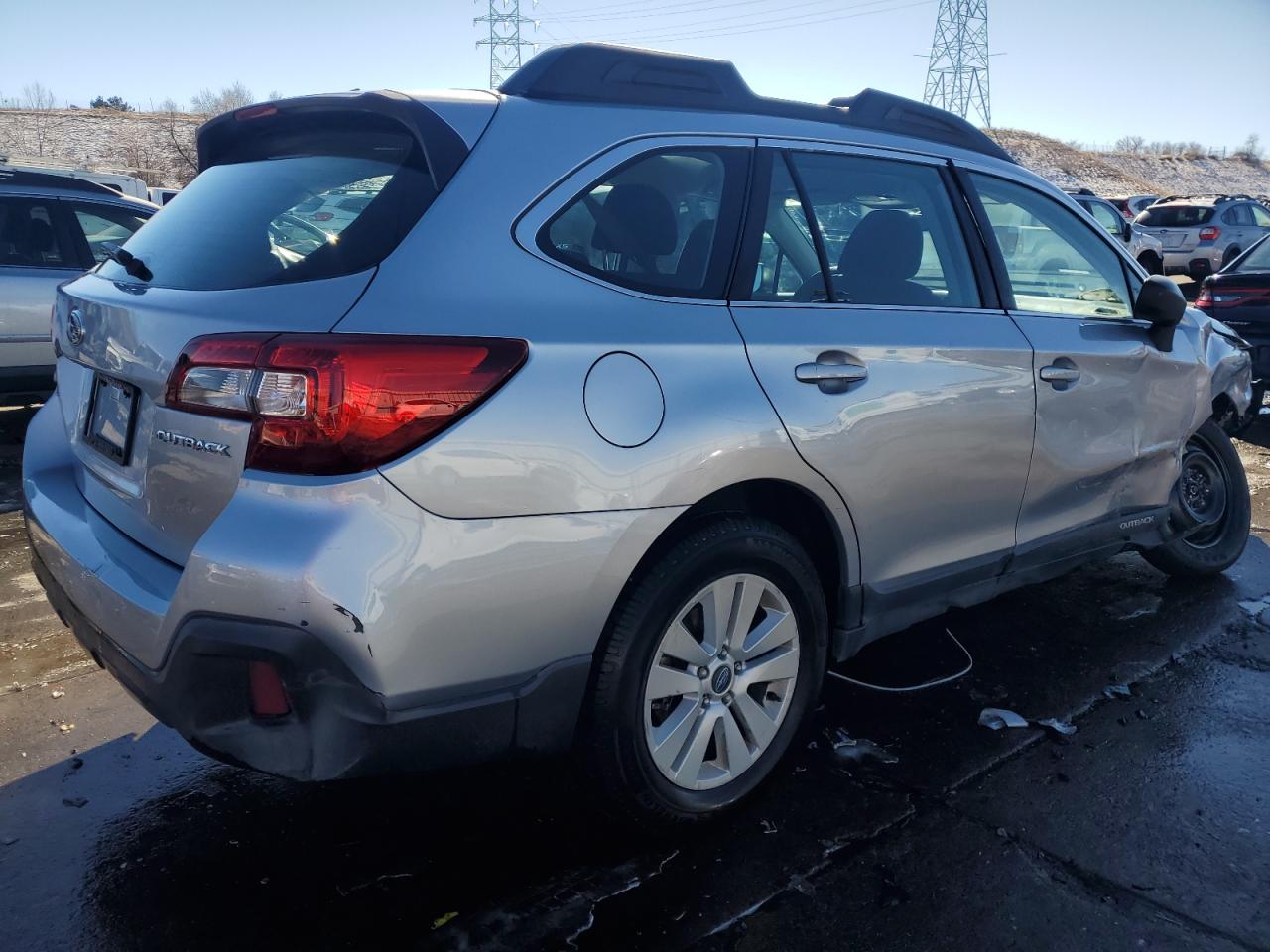 2018 Subaru Outback - Image 3