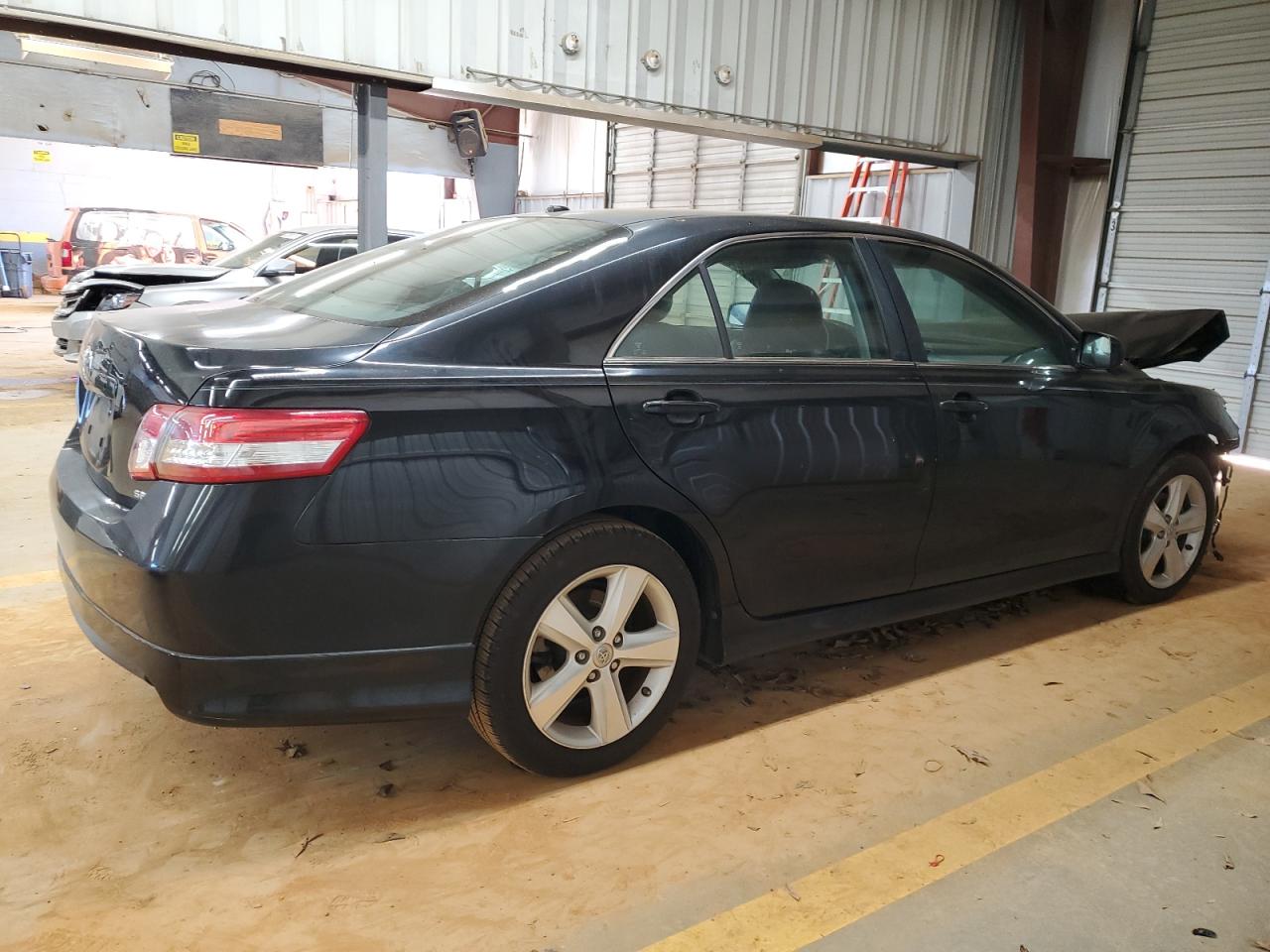 2011 Toyota Camry - Image 3