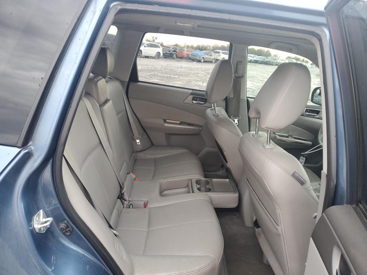 2009 Subaru Forester - Image 11