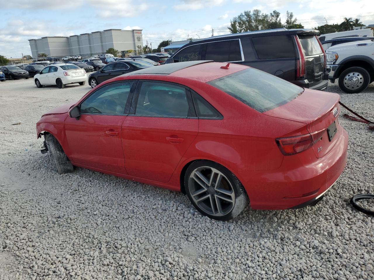 VIN WAUAUGFF3J1052938 2018 AUDI A3 no.2