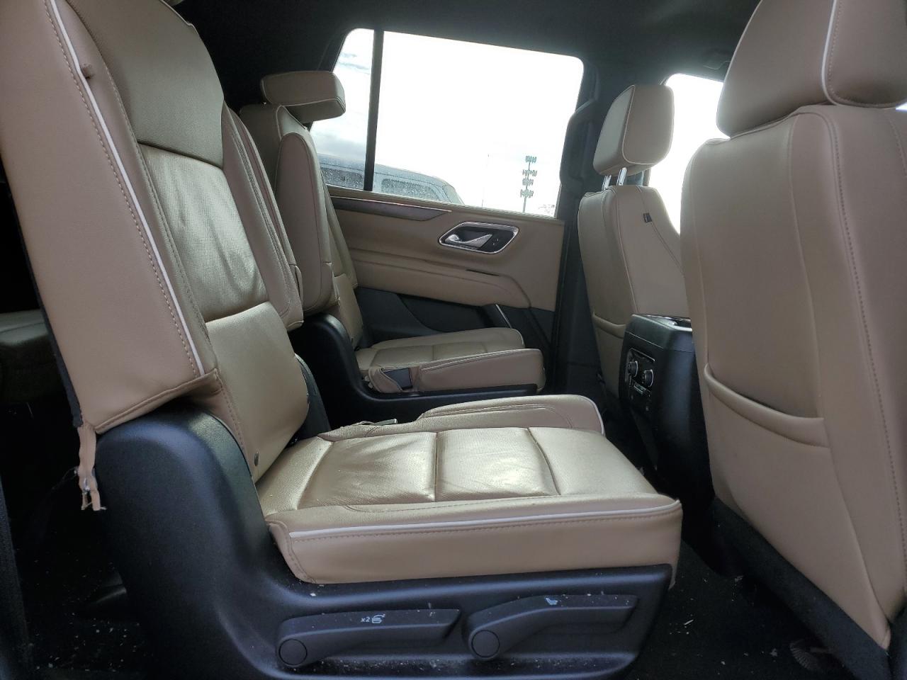 2023 Chevrolet Tahoe - Image 11