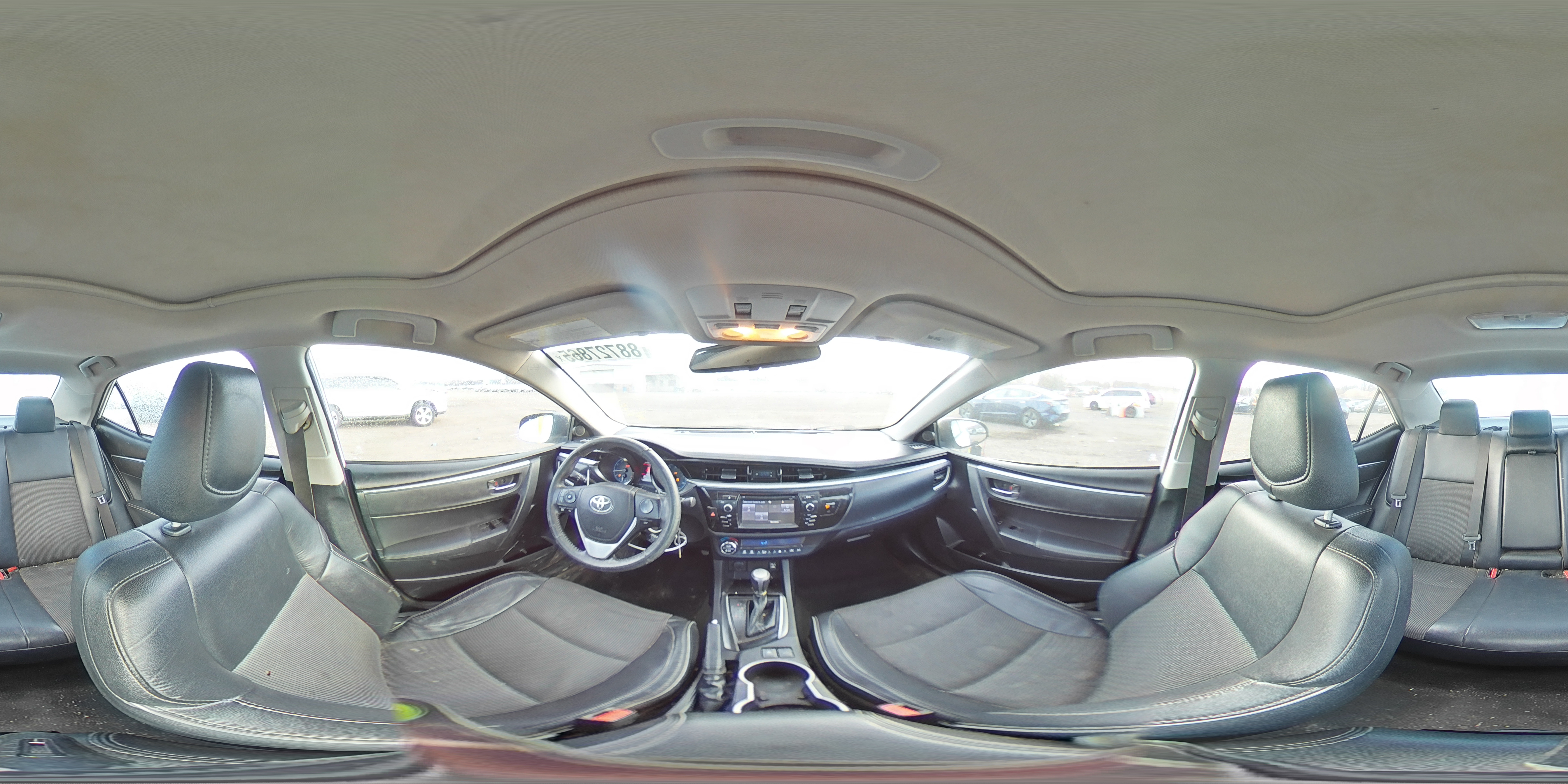 2015 Toyota Corolla - Image 13