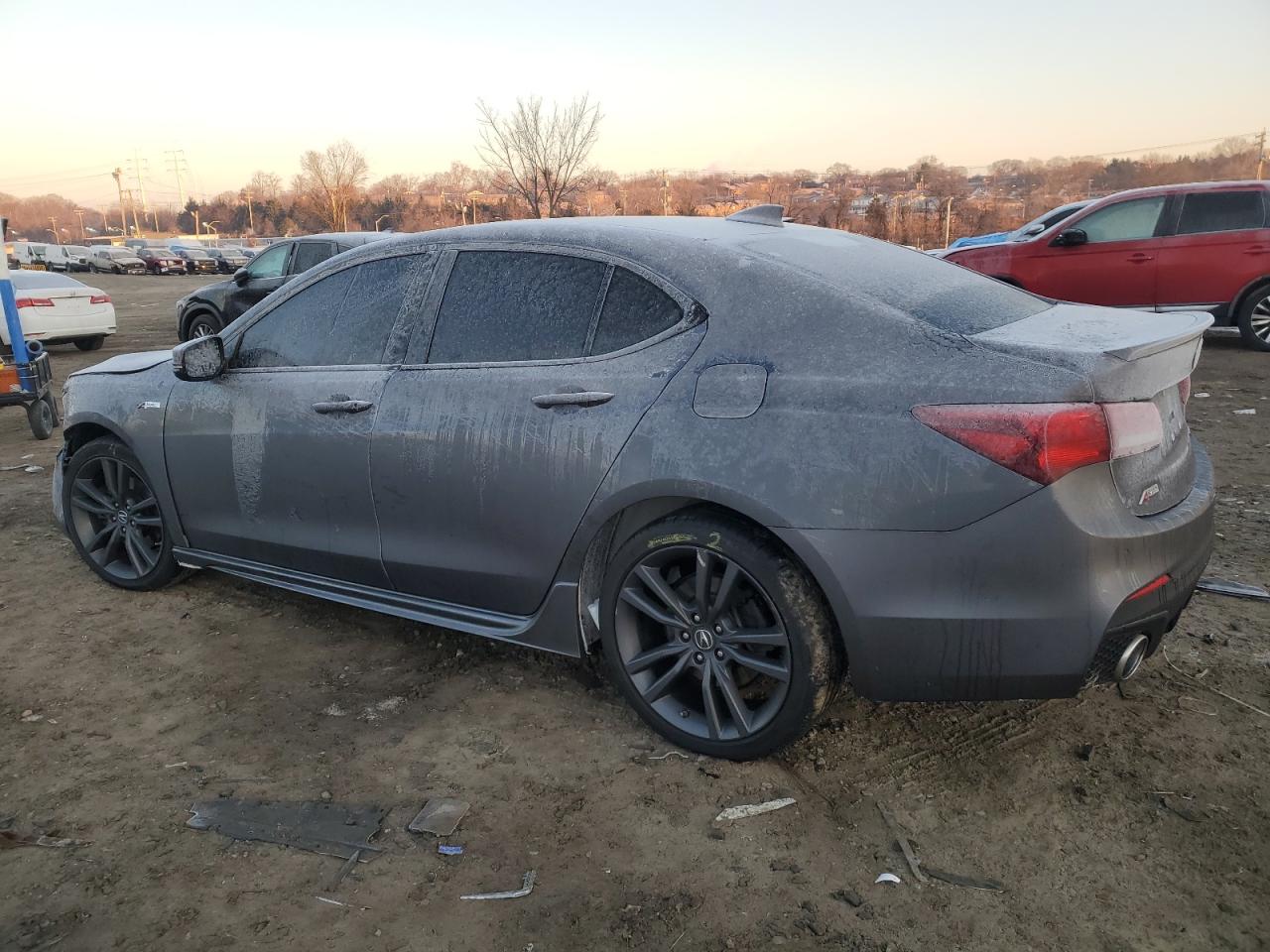 2018 Acura TLX - Image 2