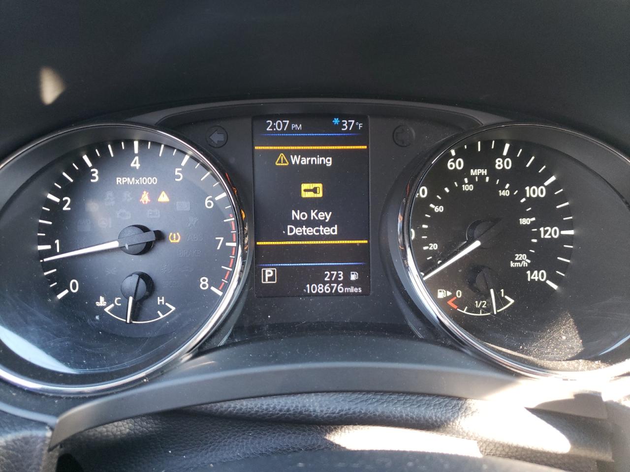 2020 Nissan Rogue - Image 9