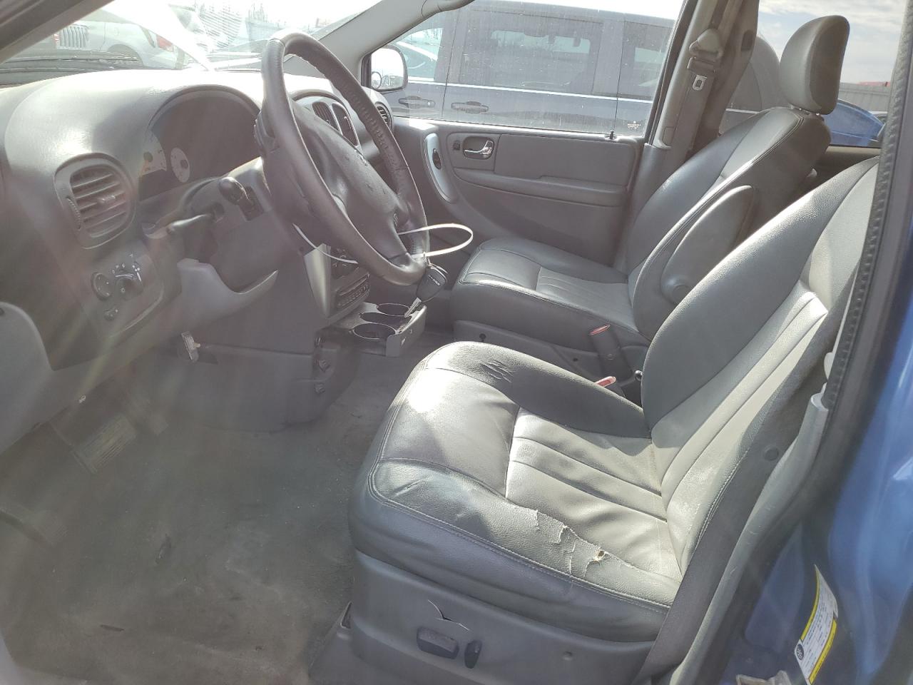 2007 Dodge Caravan - Image 7