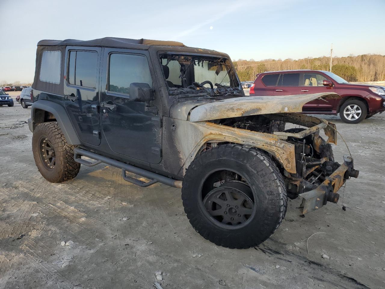 2016 Jeep Wrangler - Image 4