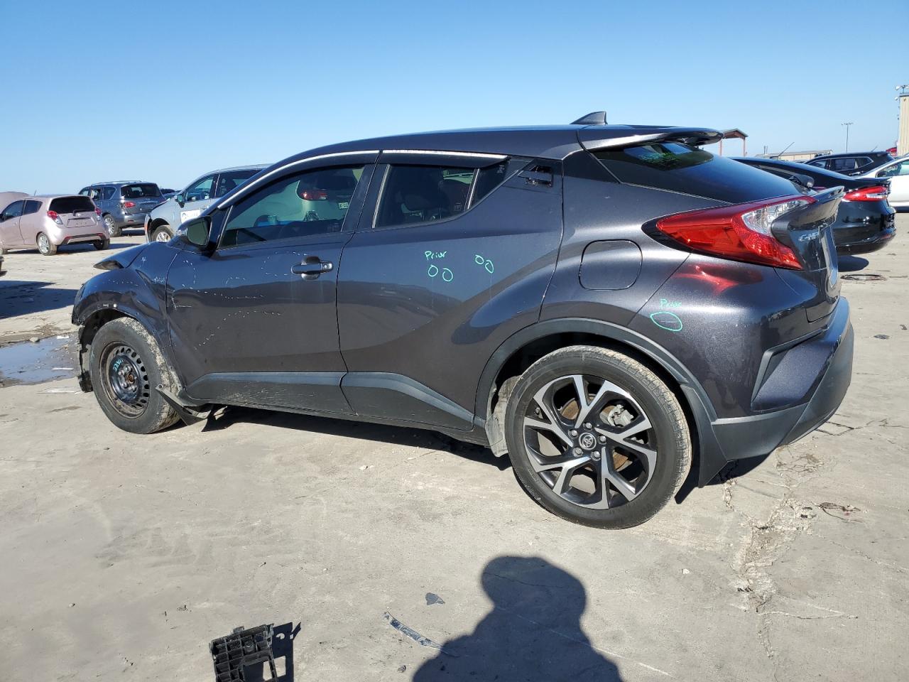 2018 Toyota C-HR - Image 2