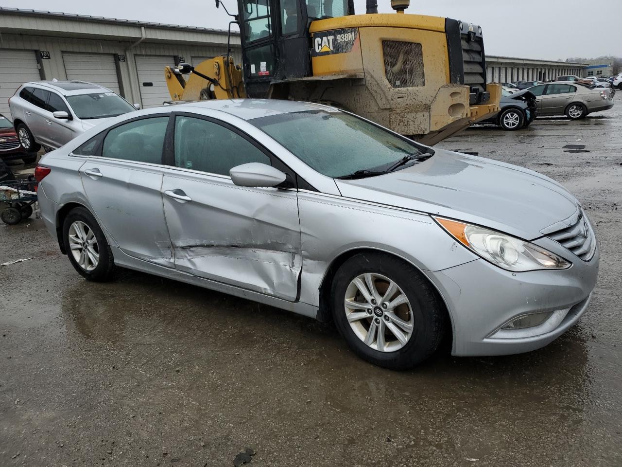 2013 Hyundai Sonata - Image 4
