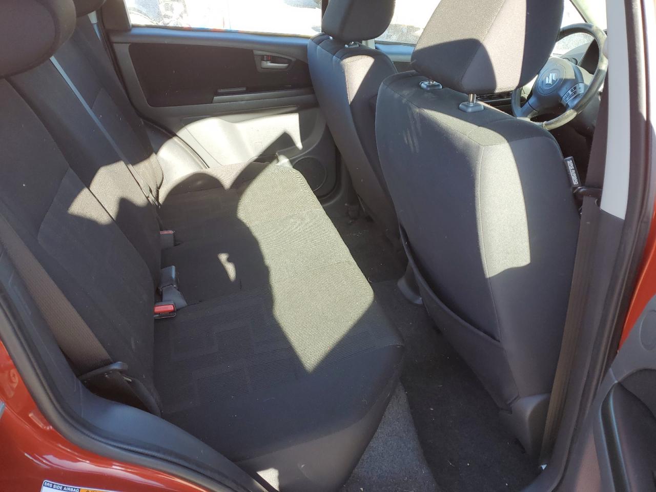2012 Suzuki SX4 - Image 10