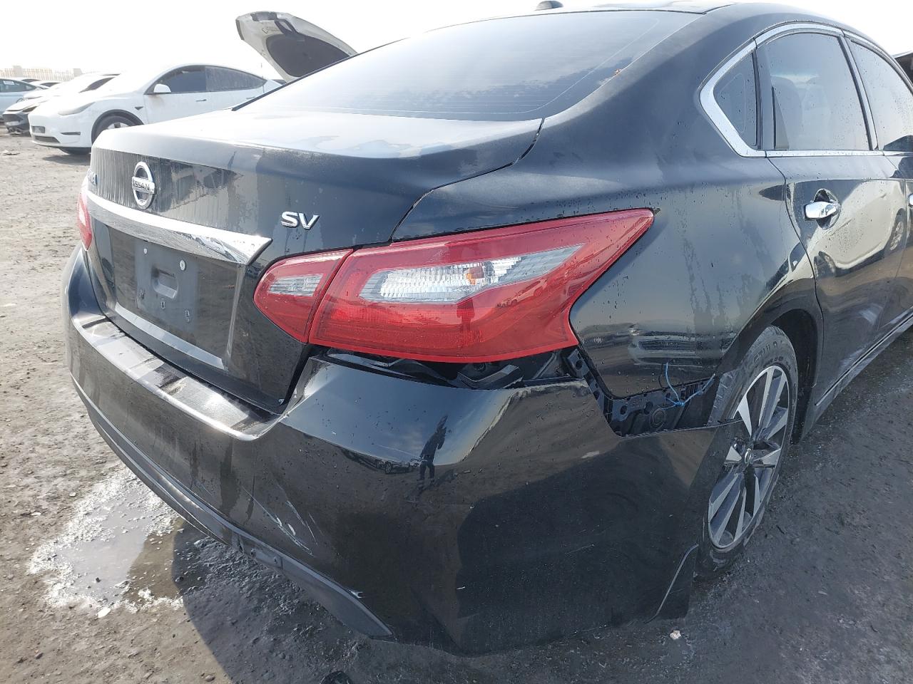 1N4AL3AP8JC216161 - 2018 Nissan Altima 2.5 - #42065975