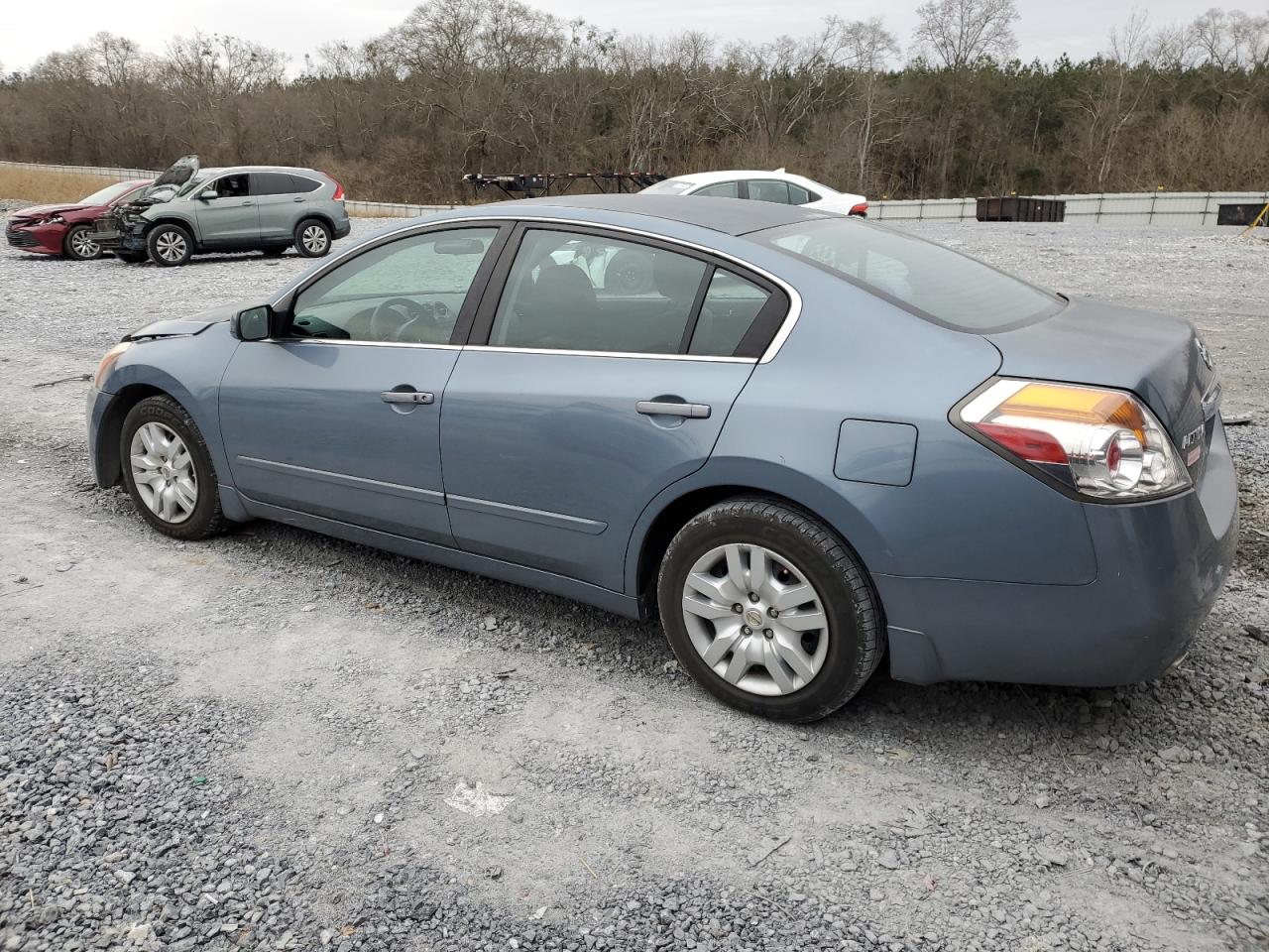 2010 Nissan Altima - Image 2
