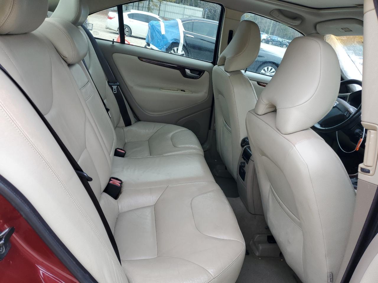 2005 Volvo S60 2.5T VIN: YV1RS592452437539 Lot: 42298475