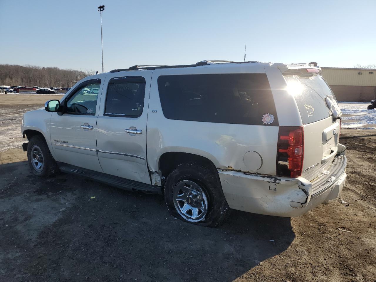 2011 Chevrolet Suburban - Image 2