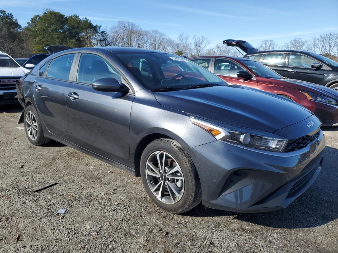 2024 Kia Forte - Image 4