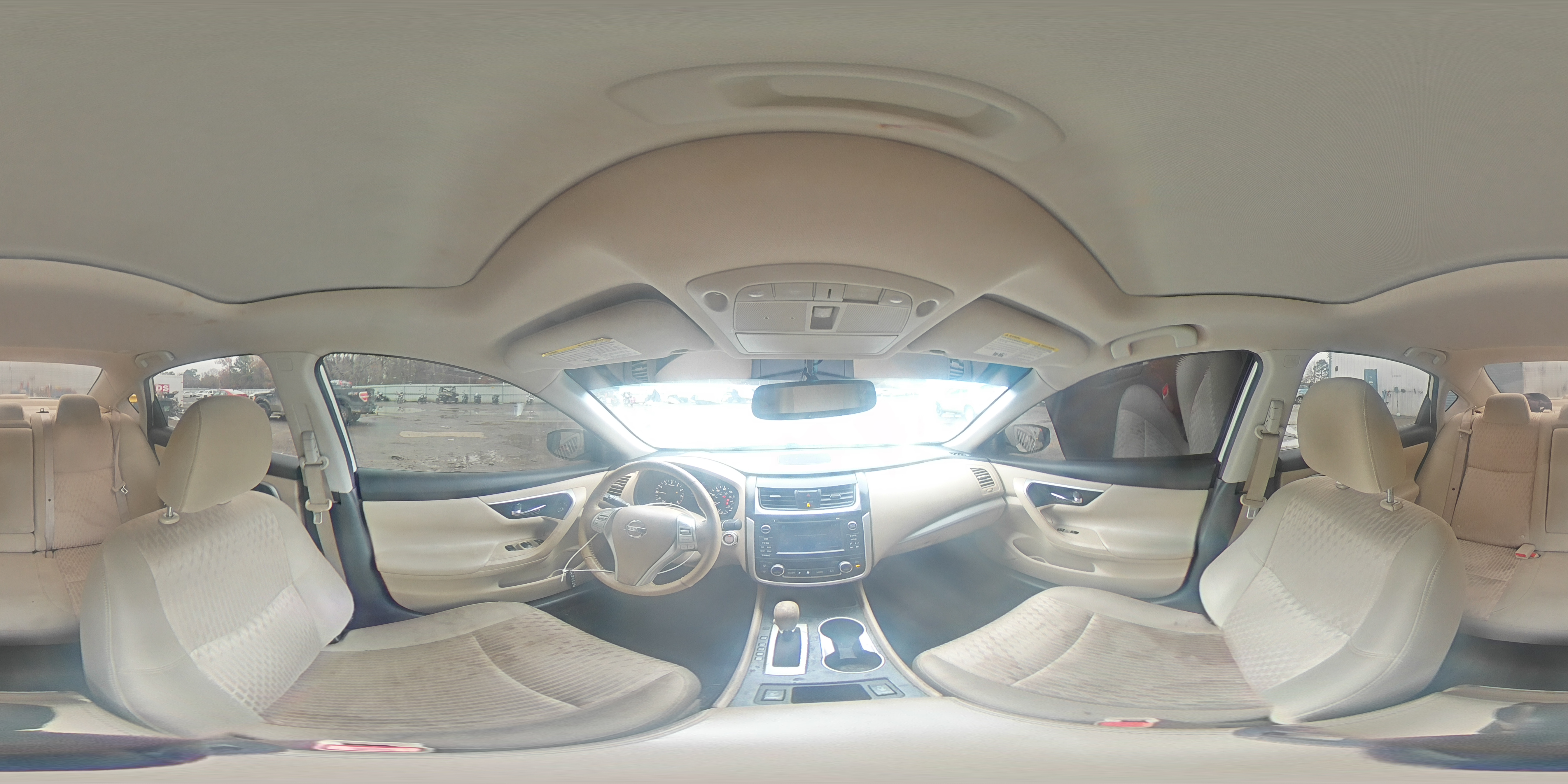 2017 Nissan Altima - Image 14