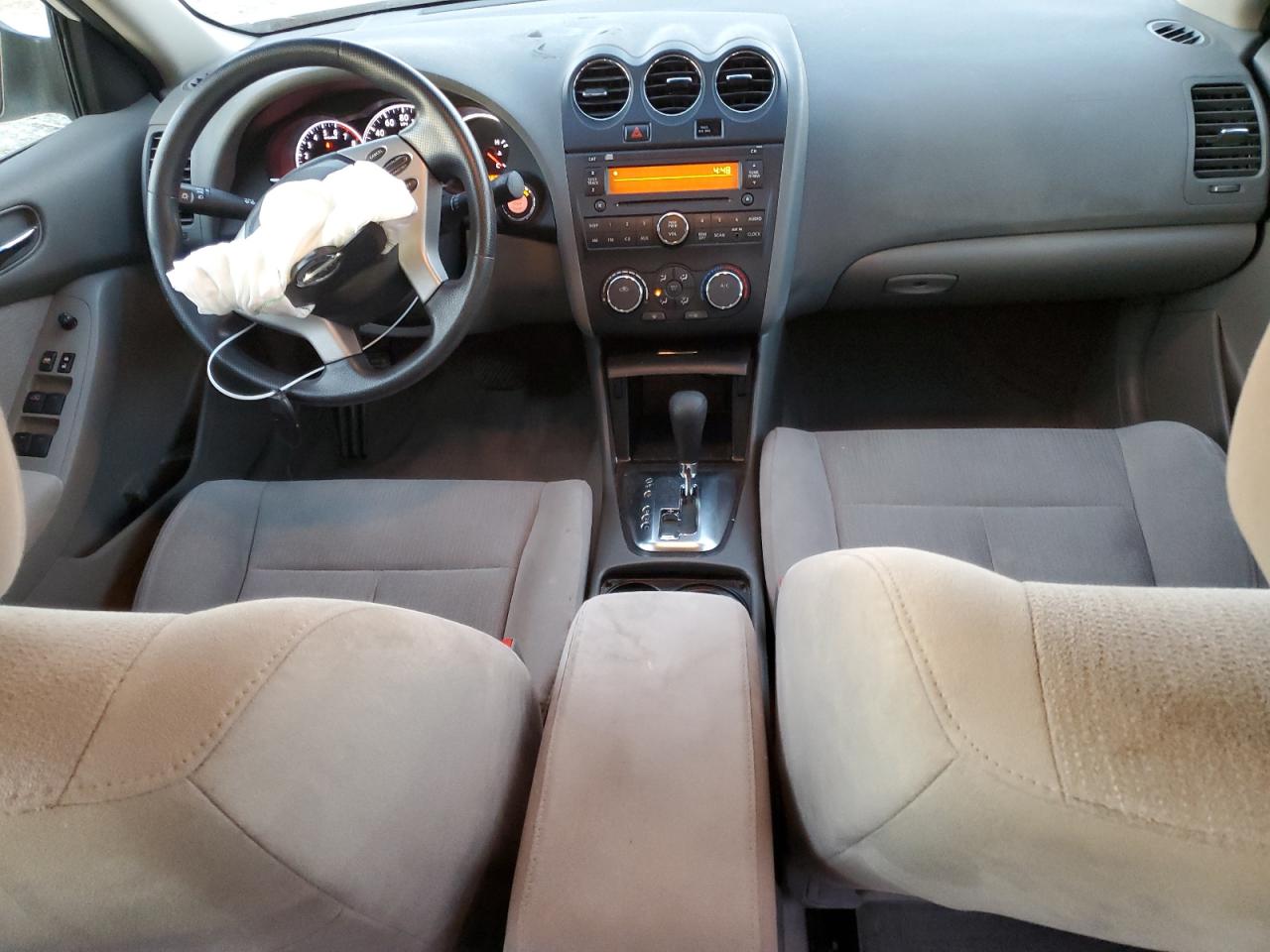 2012 Nissan Altima - Image 8