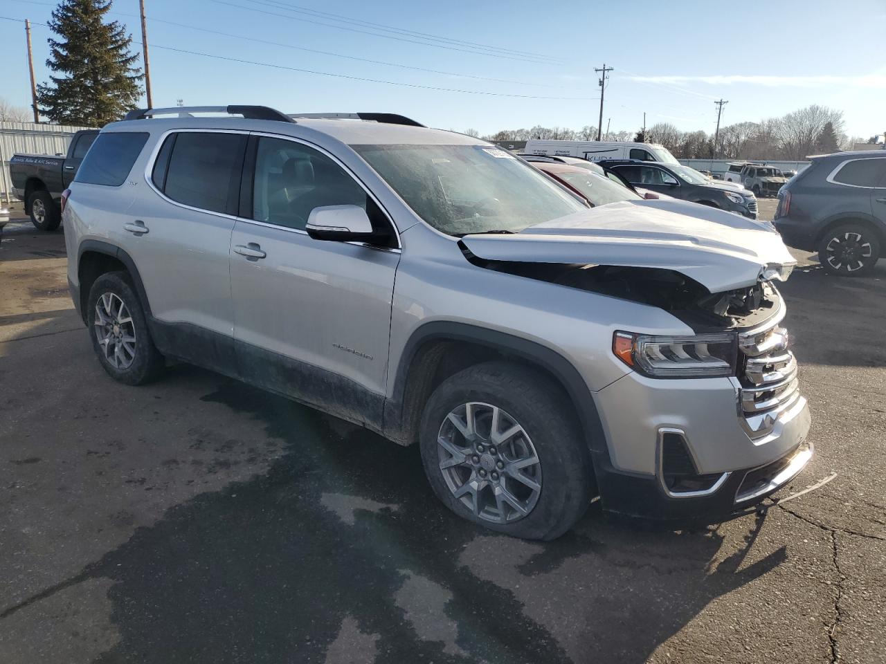 2020 GMC Acadia - Image 4