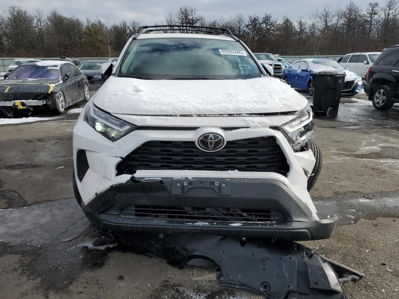 2024 Toyota RAV 4 - Image 5
