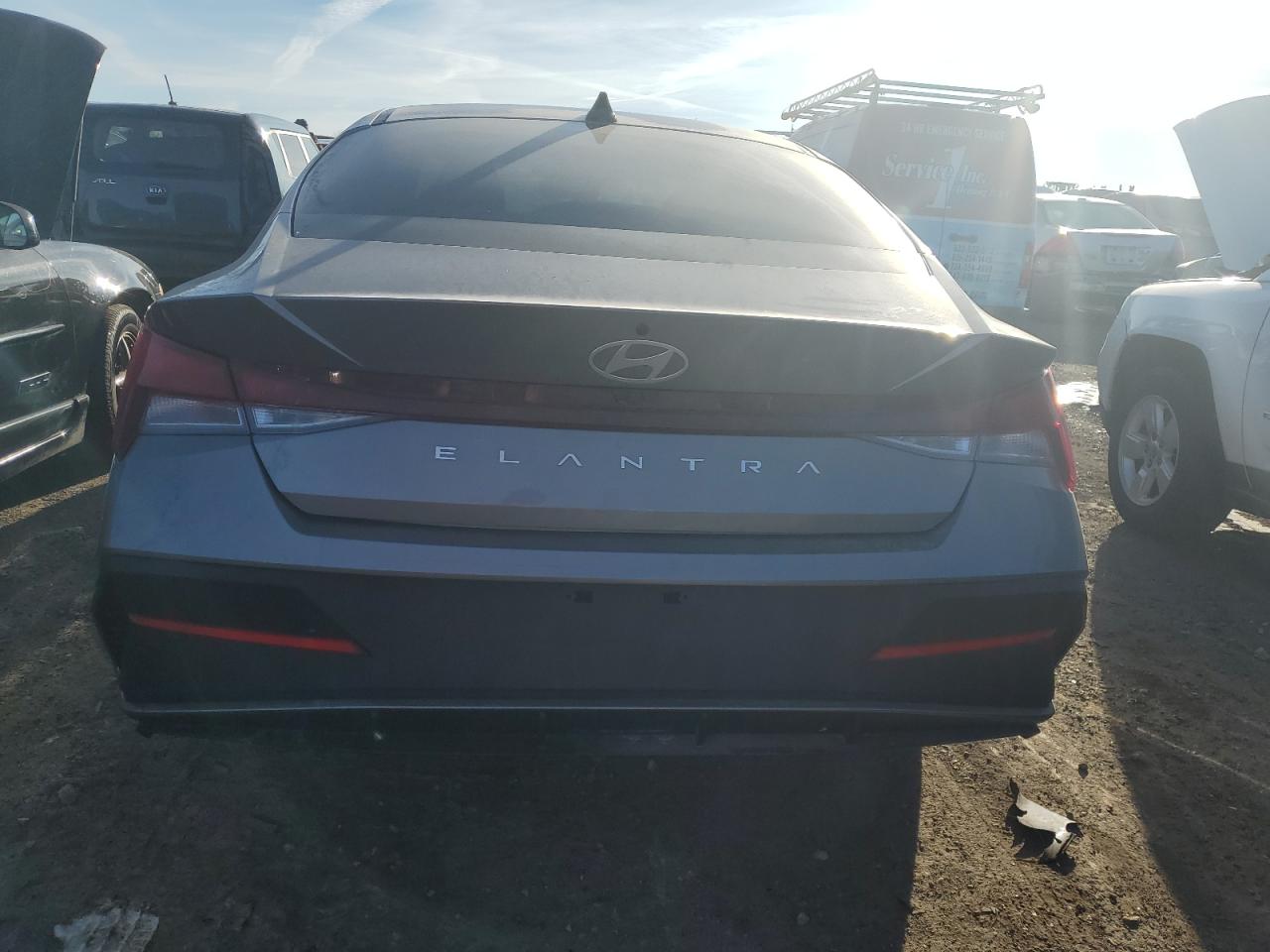 2024 Hyundai Elantra - Image 6