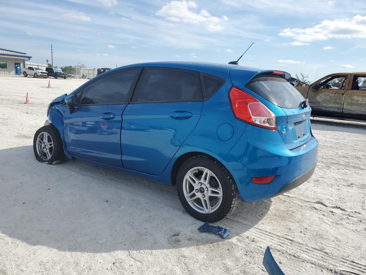 2017 Ford Fiesta - Image 2