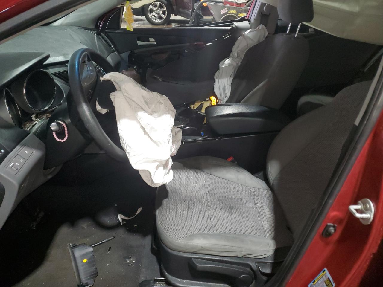 2014 Hyundai Sonata - Image 7