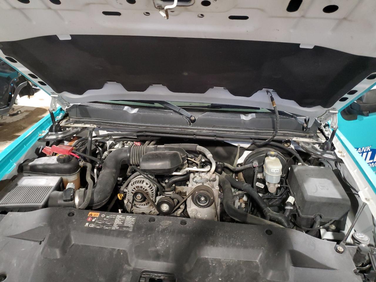 2013 Chevrolet Silverado - Image 11